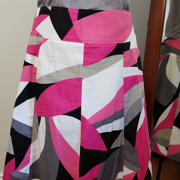 Geometric skirt - Picture 6 of 6